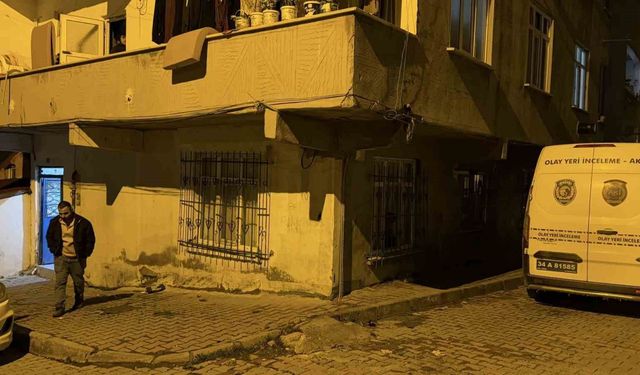 Arnavutköy’de silahlı gasp dehşeti