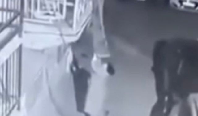 Balkondaki halıyı çaldı