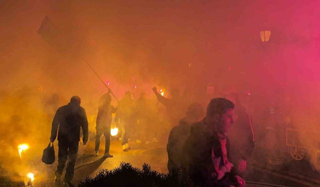 Derbi öncesinde hareketli saatler