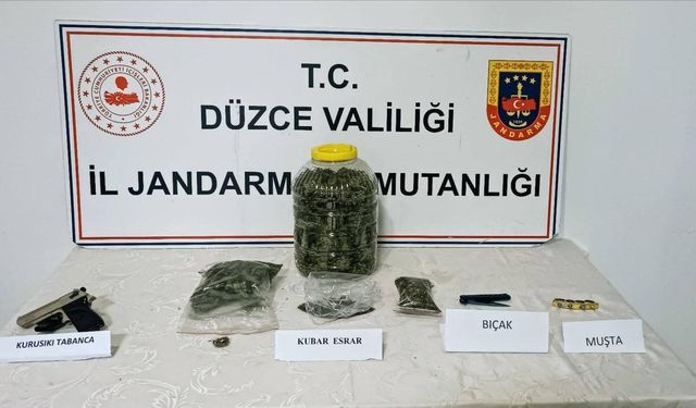 Bidondan turşu yerine uyuşturucu çıktı