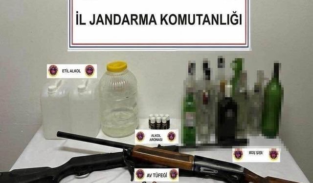 Burdur'da yeni yıl öncesi kaçak alkol ve silah ele geçirildi