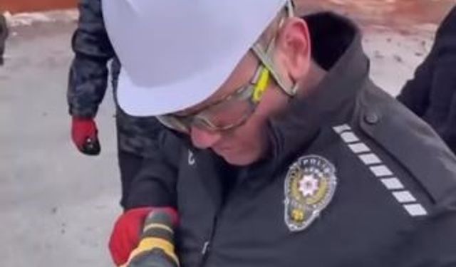 Çevik kuvvet polisine  ‘’Enkazda Arama ve Kurtarma Temel Eğitimi’’