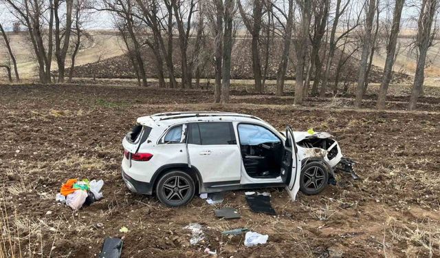 Çorum’da cip takla attı: 2 yaralı