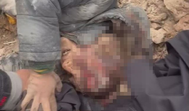Ölüme terk edilen çocuk kayaların altında yaralı halde bulundu