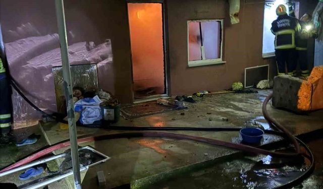 Edirne'de yaşlı kadının evi alevlere teslim oldu