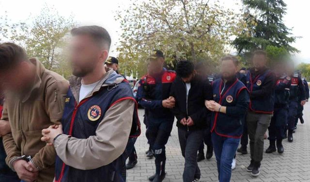 Fabrikalara dadanan suç örgütü kasaları spiral makinesiyle patlattı