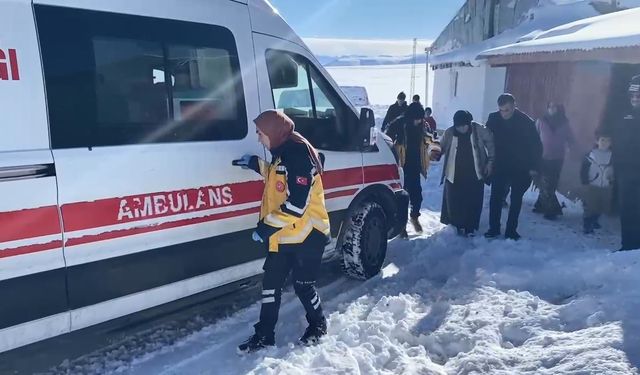 Kars'ta ekipler hasta vatandaşlar için seferber oldu