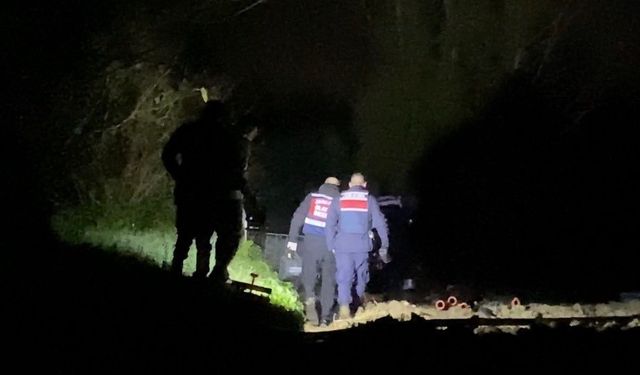 Kayıp olarak aranan eski muhtar varilin içinde ölü bulundu