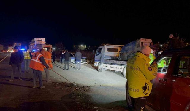 Kaza üstüne kaza: 1’i ağır 7 yaralı