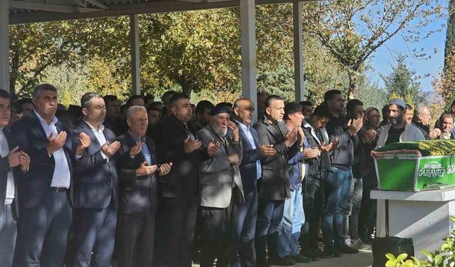 Kazada ölen Mehmet Çetinpolat son yolculuğuna uğurlandı