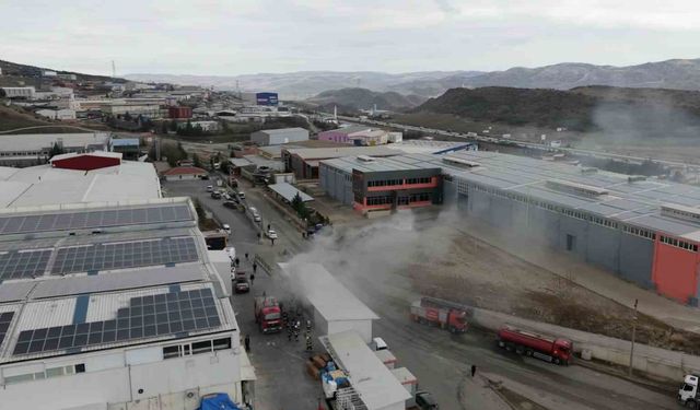 Kırıkkale’de aynı OSB’de çıkan ikinci yangın kontrol altına alındı