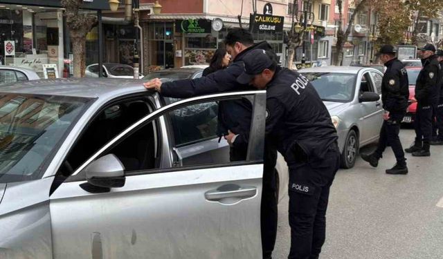 Kütahya'da son iki haftada yoğun denetim, 45 aranan şahıs yakalandı