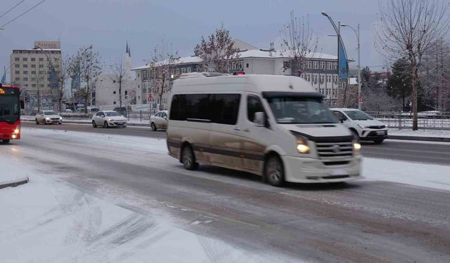 Malatya'da motosiklet ve motorlu araçlar için trafik uyarısı