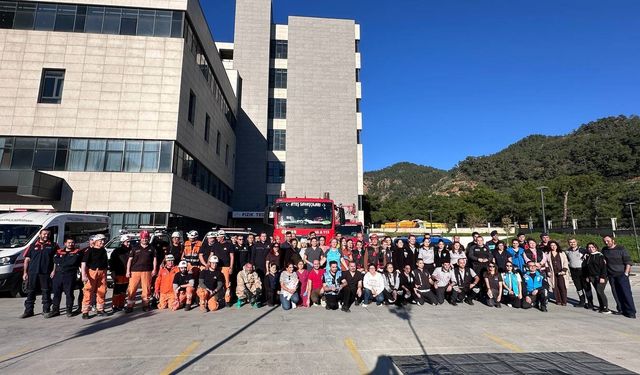 Marmaris Devlet Hastanesi’nde gerçeğini aratmayan tatbikat