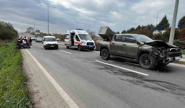 Muratlı Sanayi Sitesi önünde trafik kazası: 1 yaralı