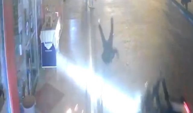 Osmaniye’de motosiklet kazası kamerada