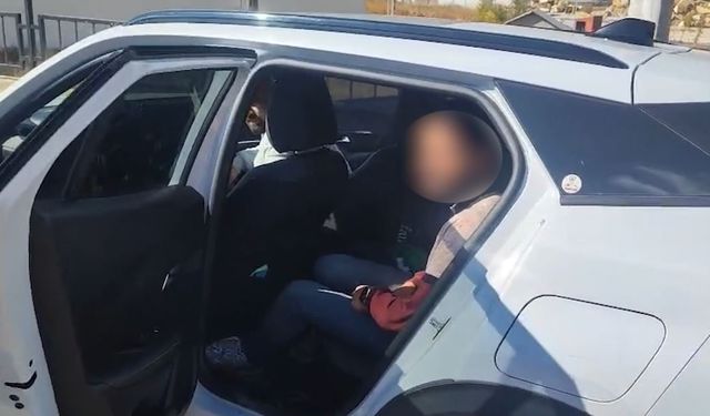 Sivas’ta 14 ayrı operasyonda 83 kaçak göçmen yakalandı