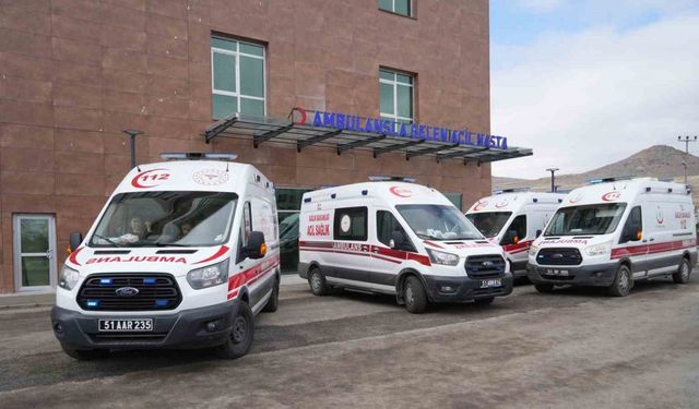 Tavuk döner yiyen 3 öğrenci zehirlendi