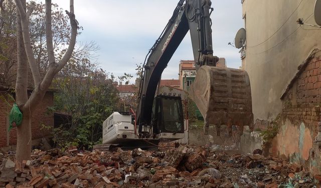 Tekirdağ'da metruk binalara sıkı takip