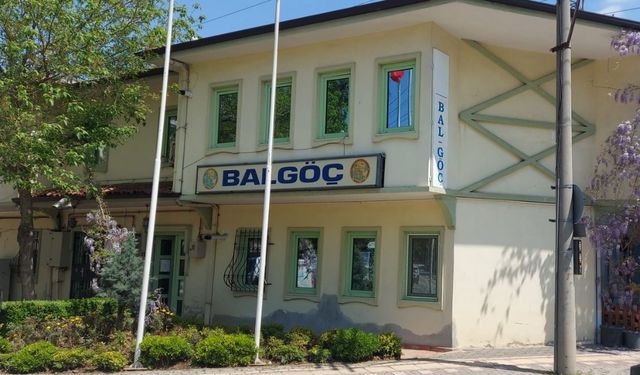 Bal-Göç’ün kongre tarihi tepki çekti