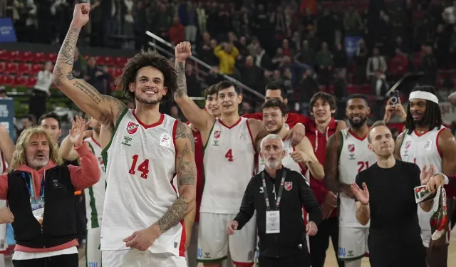 Karşıyaka sahasında TOFAŞ'ı devirdi