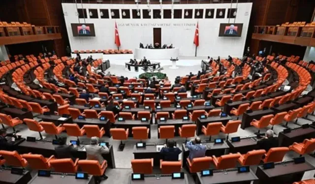 Somali'deki görev süresini uzatan tezkere kabul edildi