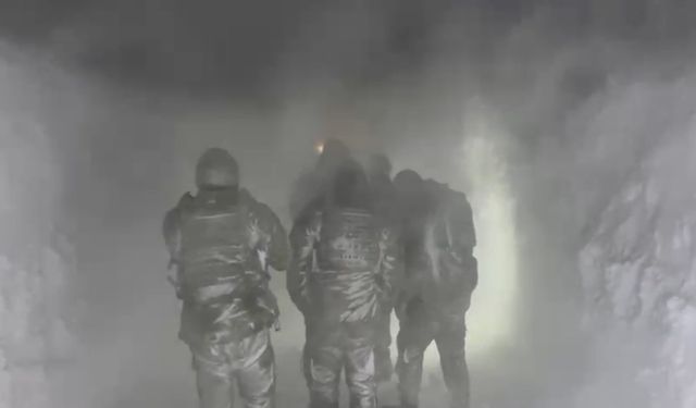 Ağrı'da tipide mahsur kalan vatandaşlar için ekipler seferber oldu