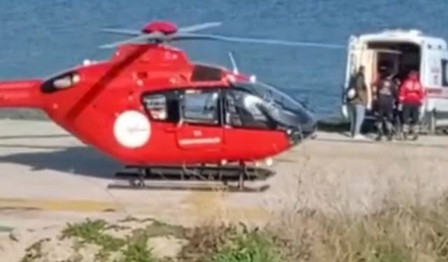 Avşa Adası'nda rahatsızlanan vatandaş ambulans helikopterle sevk edildi