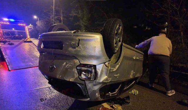 Beykoz'da otomobil takla attı: 2 yaralı