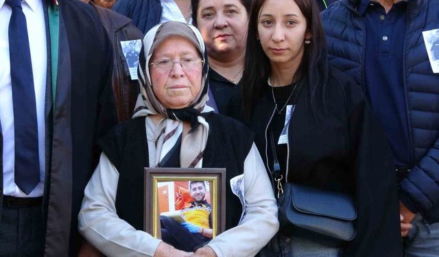 Darp sonucu ölen genç paramediğin annesi mahkemede gözyaşlarına boğuldu