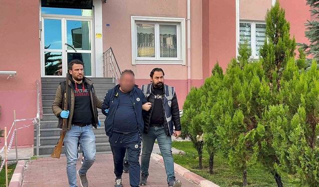 Ekspertiz 'değişecek' dedi, servis tamir etti