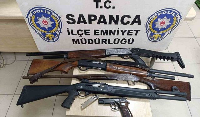 Emniyet ekipleri zehir tacirlerine göz açtırmıyor: 2 gözaltı