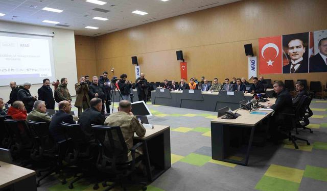 Erzincan'da kış ve yılbaşı tedbirleri masaya yatırıldı