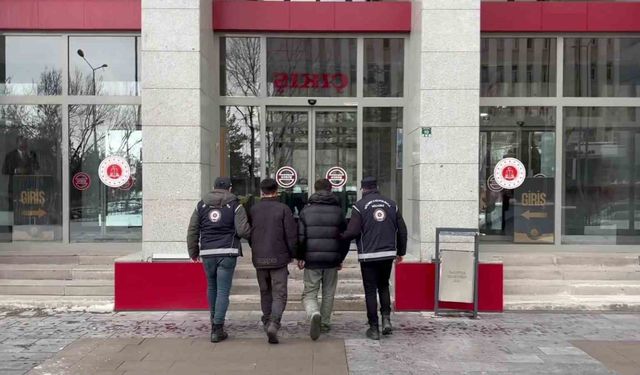 Erzurum'da 48 göçmen ve 4 organizatör yakalandı