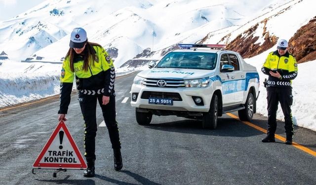 Erzurum'da bir yılda kent merkezinde bin 670 trafik kazası