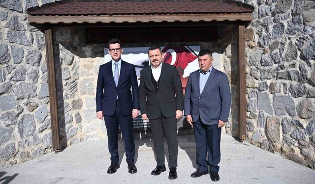 Ezineli Yahya Çavuş'un hiperrealist heykeli müzede sergilenmeye başlandı