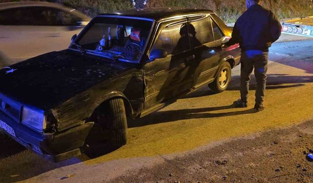 Hastaneye giderken kaza yaptılar: 4 yaralı