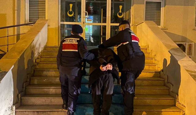 İstanbul'da aranması bulunan DEAŞ'lı işçilerin kaldığı konteynırda yakalandı