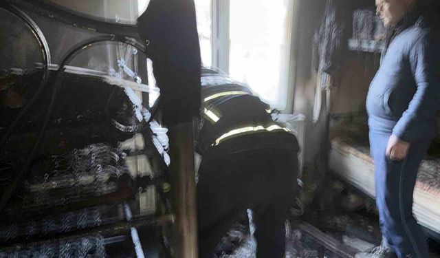 İzinli itfaiyeci yangına müdahale etti