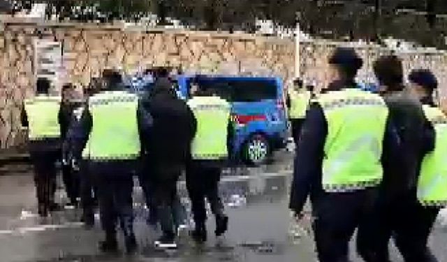 Jandarmadan fuhuş operasyonu, 11 kişi tutuklandı