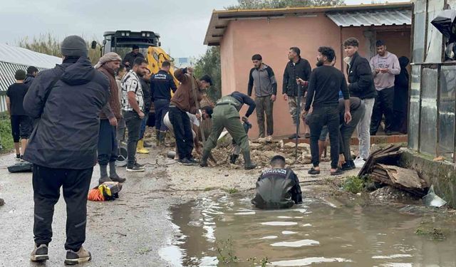 Kardeşleri ve arkadaşlarıyla oynarken tahliye kanalına düşen 3 yaşındaki Berra hayatını kaybetti