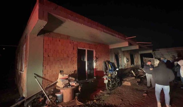 Kaynar suya benzin dökülen evde patlama: 2 yaralı