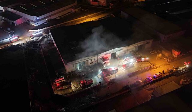 Kayseri'de mobilya fabrikasında yangın
