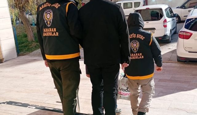 Manisa'da 2 Firari Yakalandı