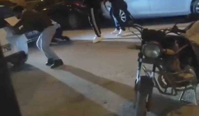 Mardin'de 3 kişinin yaralandığı silahlı kavga kamerada