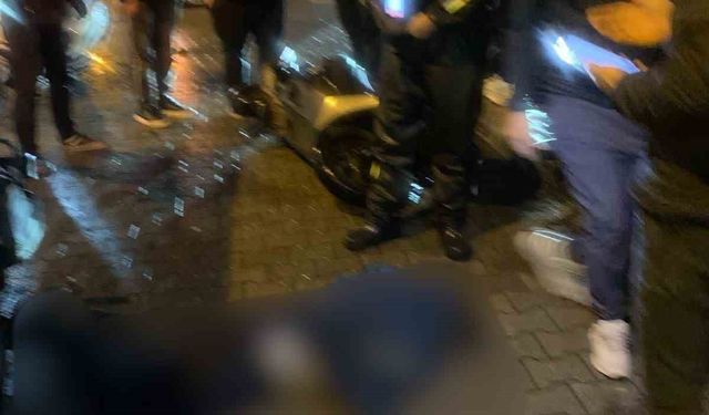 Marmaris'te belediye kamyonu ile motosiklet çarpıştı: 1 yaralı