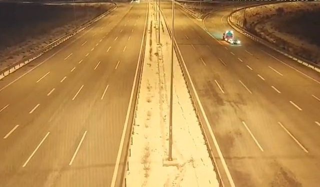 Önce kameralara, sonra jandarmaya yakalandı