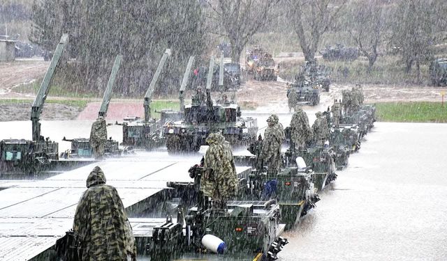 Pınarhisar'da durgun sulardan geçiş eğitimi gerçekleştirildi