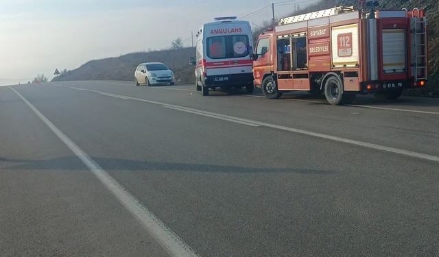 Sinop'ta kontrolden çıkan otomobil şarampole devrildi: 5 yaralı