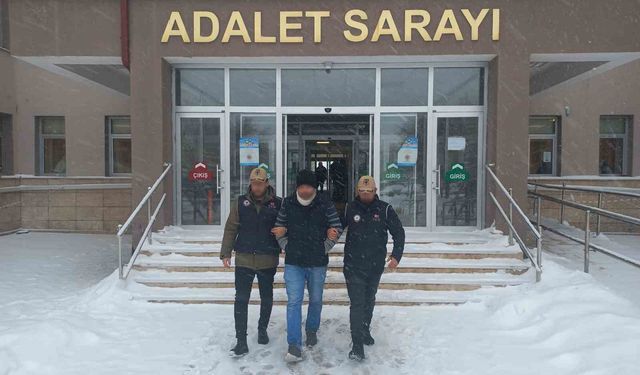 Sivas'ta firari FETÖ üyesi yakalandı